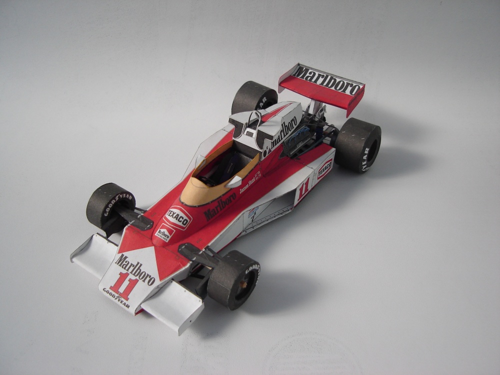 Mclaren-m23-1976 (Plná velikost v novém okně) Mclaren-m23-1976