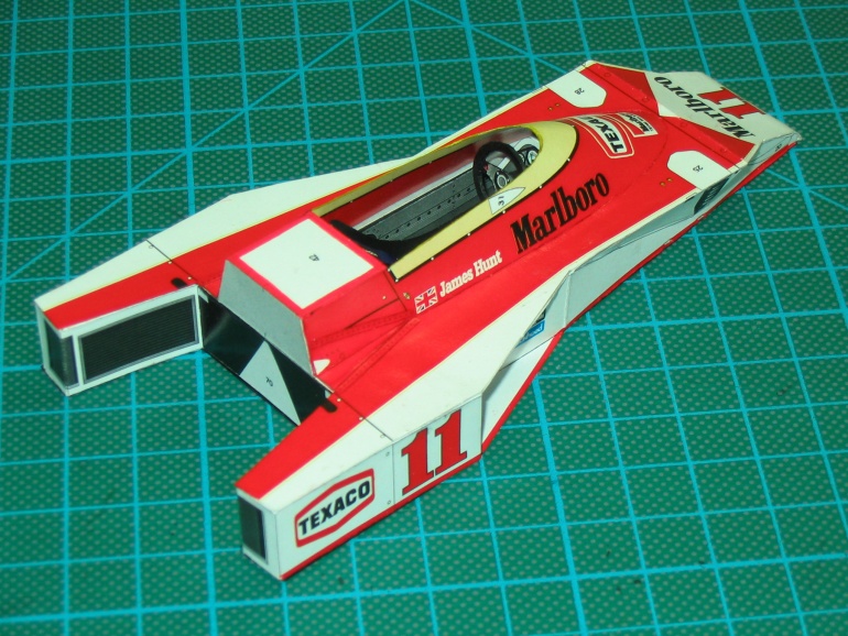 McLaren M23 (Plná velikost v novém okně) McLaren M23
