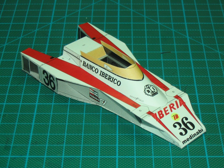 McLaren M23 (Plná velikost v novém okně) McLaren M23