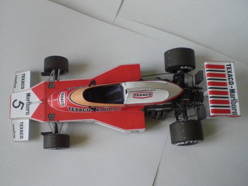 McLaren M23 (Plná velikost v novém okně) McLaren M23