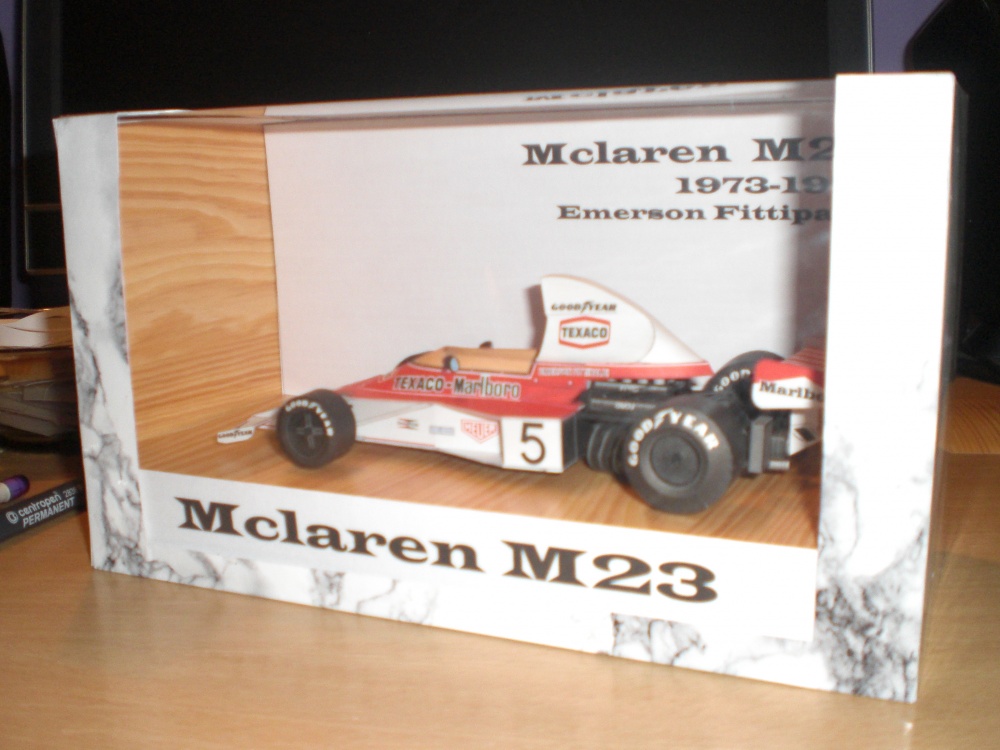 McLaren M23 (Pln� velikost v nov�m okn�) McLaren M23