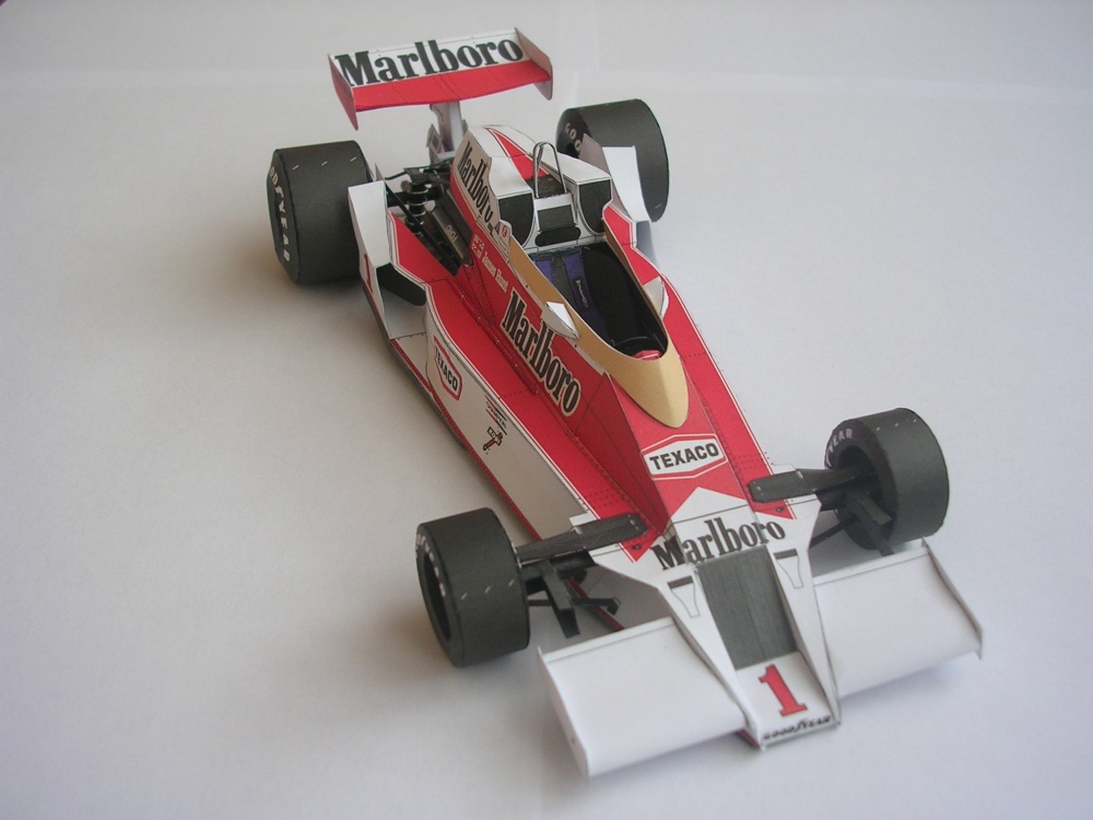 McLaren M26, 1977 James Hunt (Pln� velikost v nov�m okn�) McLaren M26, 1977 James Hunt