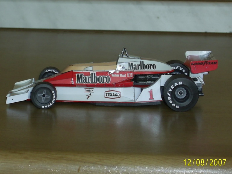 McLaren M26-J.Hunt 1977 (Plná velikost v novém okně) McLaren M26-J.Hunt 1977