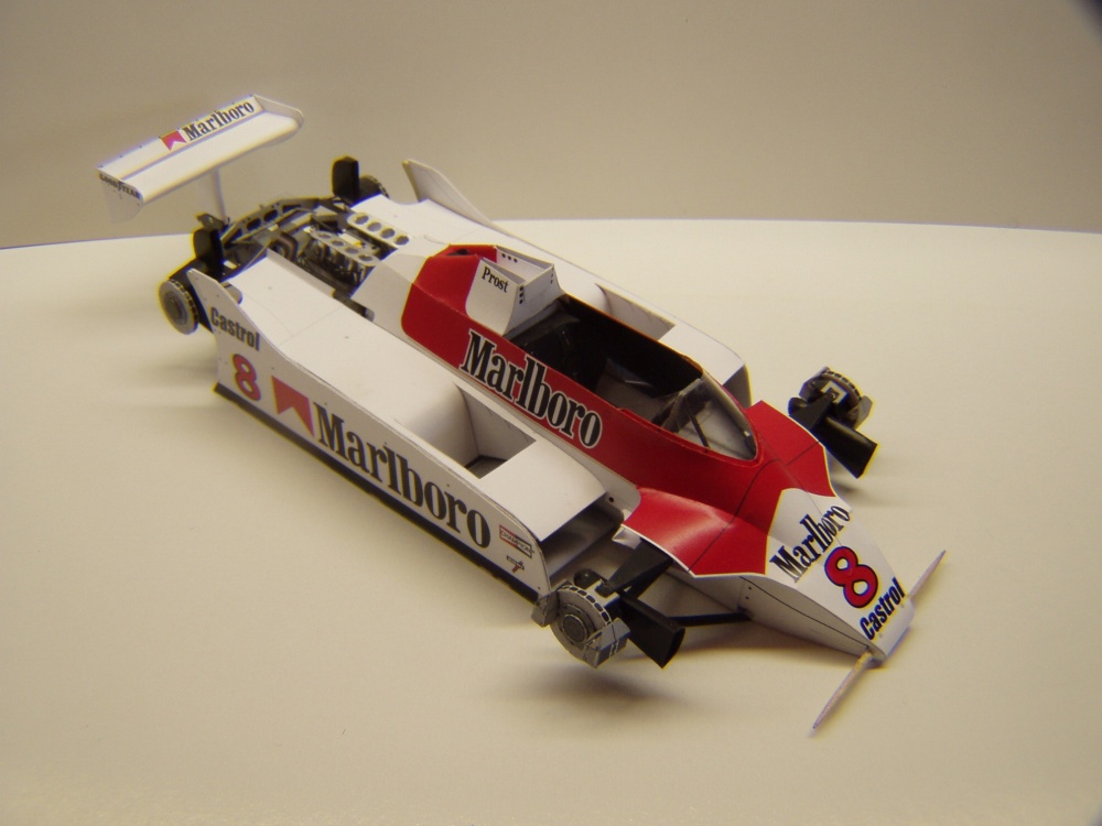 McLaren M30, 1980, A. Prost, GP Itálie (Plná velikost v novém okně) McLaren M30, 1980, A. Prost, GP Itálie