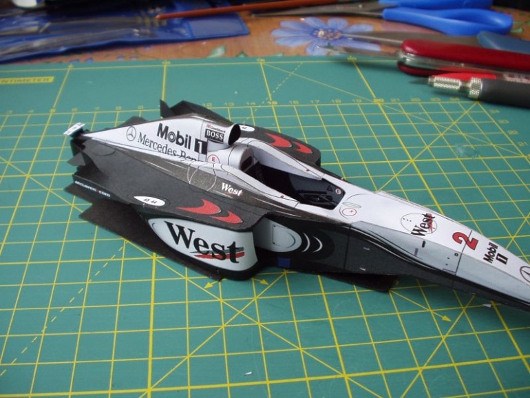McLaren Mercedes MP4-15 (Plná velikost v novém okně) McLaren Mercedes MP4-15