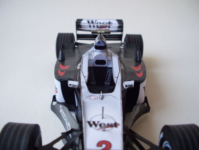 McLaren Mercedes MP4-15 (Plná velikost v novém okně) McLaren Mercedes MP4-15