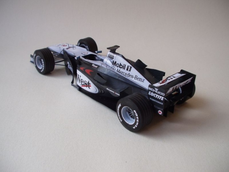 McLaren Mercedes MP4-15 (Plná velikost v novém okně) McLaren Mercedes MP4-15