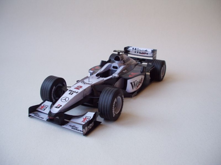 McLaren Mercedes MP4-15 (Pln� velikost v nov�m okn�) McLaren Mercedes MP4-15