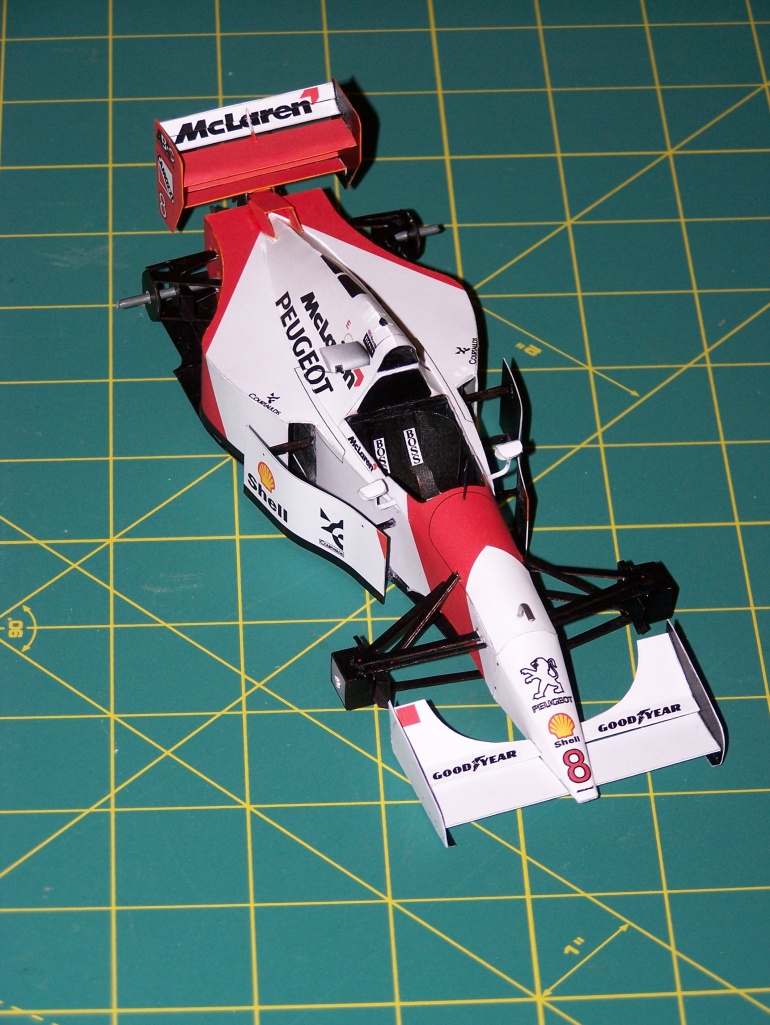 McLaren MP 4 / 9 (Plná velikost v novém okně) McLaren MP 4 / 9