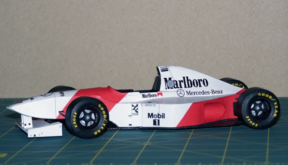 McLaren MP 4/10B (Plná velikost v novém okně) McLaren MP 4/10B