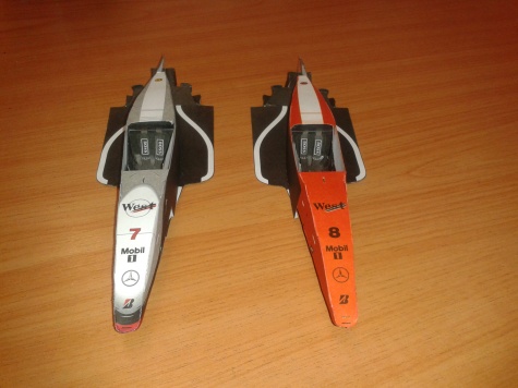 McLaren MP 4-13 McLaren MP 4-13