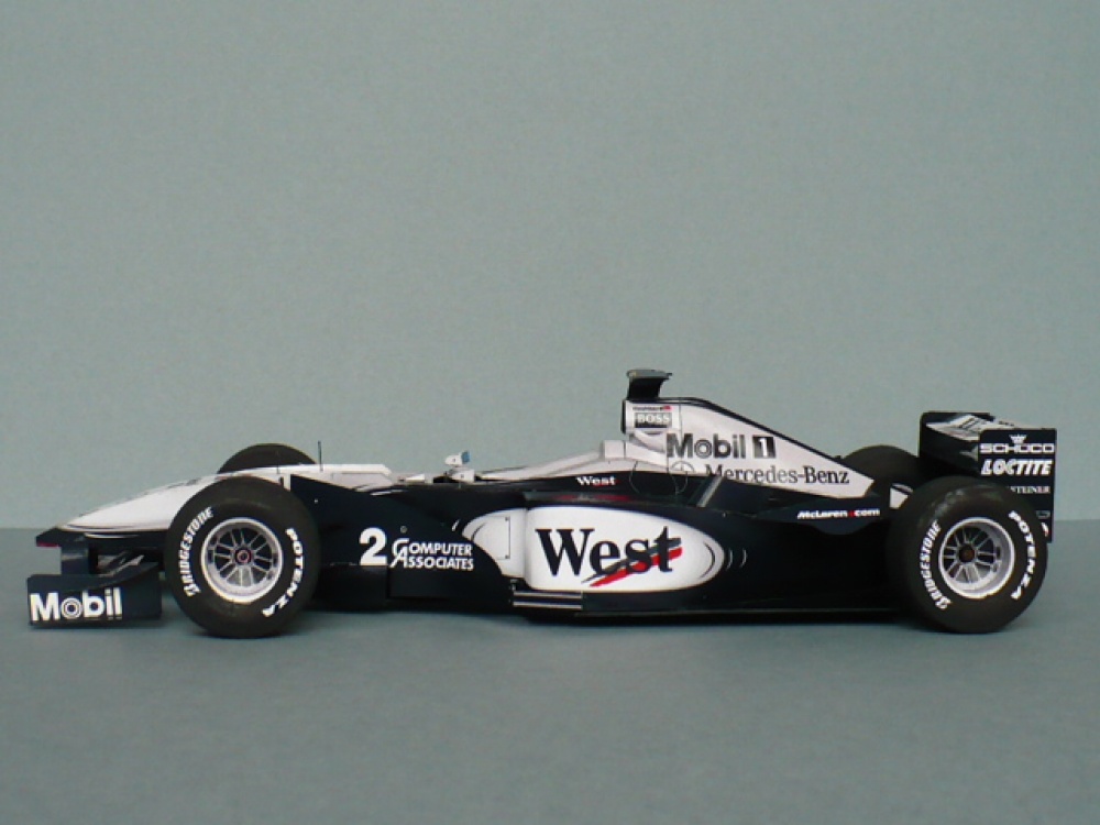 McLaren MP 4/15 (Plná velikost v novém okně) McLaren MP 4/15