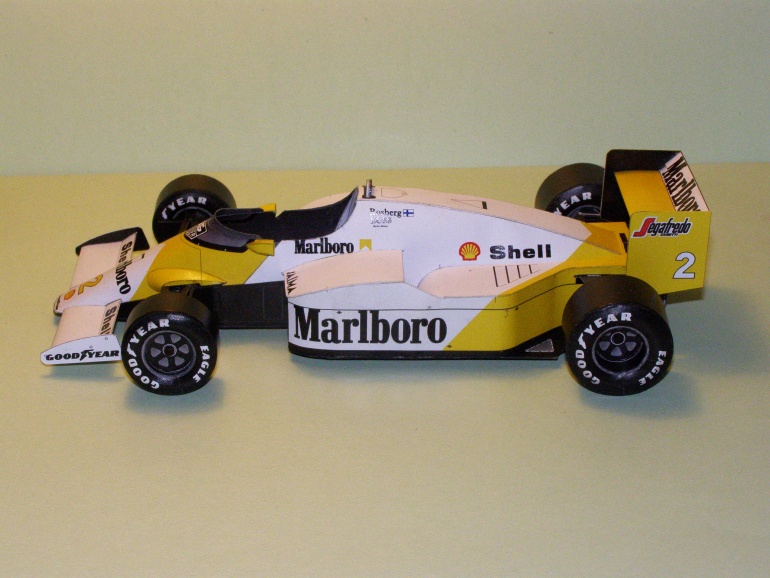 McLaren MP 4-2C (Plná velikost v novém okně) McLaren MP 4-2C