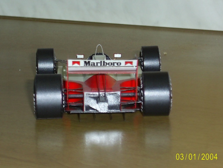 McLaren MP 4-4 A.Prost 1988 (Plná velikost v novém okně) McLaren MP 4-4 A.Prost 1988