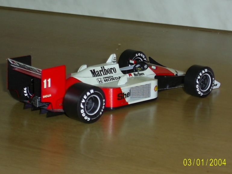 McLaren MP 4-4 A.Prost 1988 (Plná velikost v novém okně) McLaren MP 4-4 A.Prost 1988