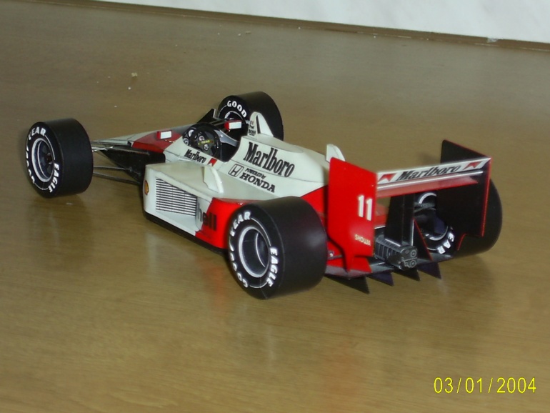 McLaren MP 4-4 A.Prost 1988 (Plná velikost v novém okně) McLaren MP 4-4 A.Prost 1988