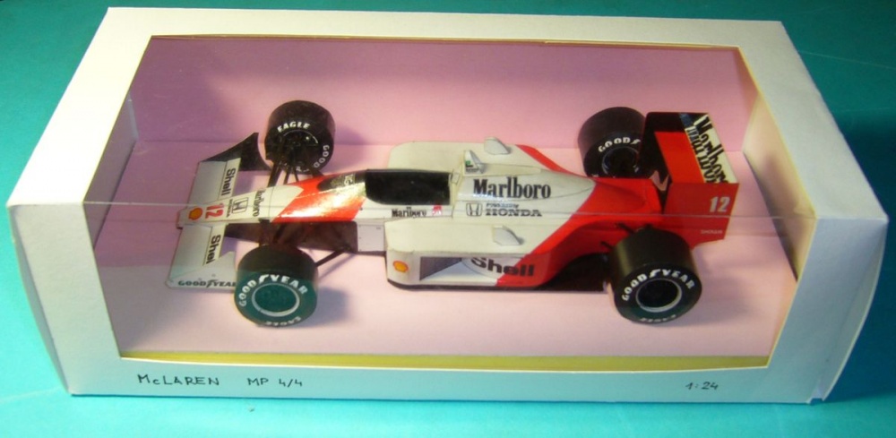 McLaren MP 4/4 (Pln� velikost v nov�m okn�) McLaren MP 4/4