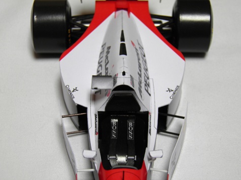 McLaren MP 4/9