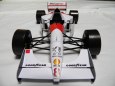 McLaren MP 4/9