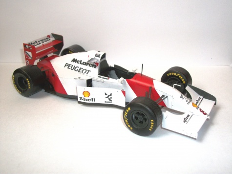 McLaren MP 4/9 McLaren MP 4/9