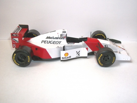 McLaren MP 4/9 McLaren MP 4/9