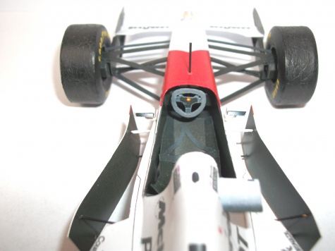 McLaren MP 4/9 McLaren MP 4/9
