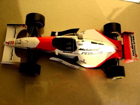 McLaren MP 4-9