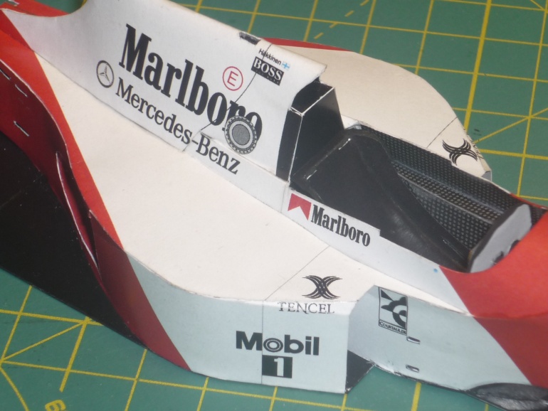 McLaren MP4/10 - Hakkinen - San Marino 95 (Plná velikost v novém okně) McLaren MP4/10 - Hakkinen - San Marino 95