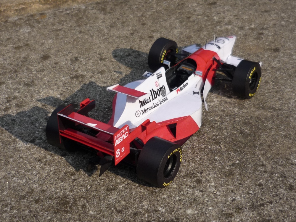 McLaren MP4/10 - Hakkinen - San Marino 95
