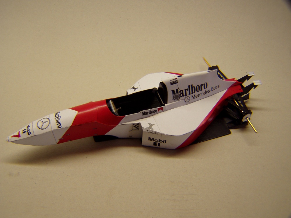 McLaren MP4/10, 1995, M. Blundell (Plná velikost v novém okně) McLaren MP4/10, 1995, M. Blundell