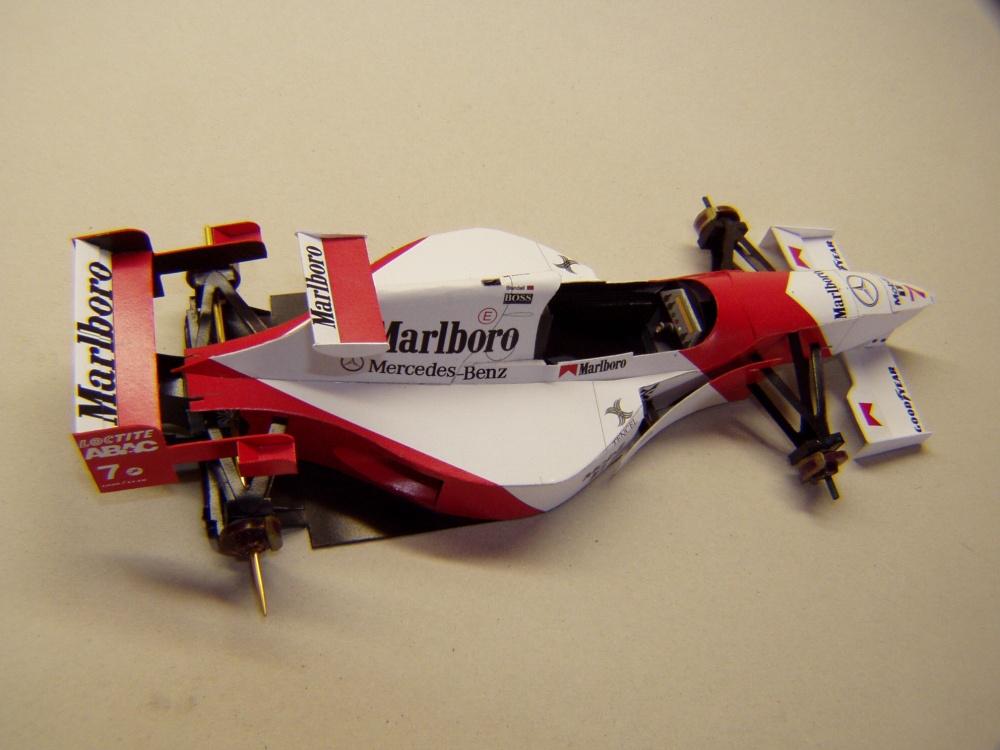 McLaren MP4/10, 1995, M. Blundell (Plná velikost v novém okně) McLaren MP4/10, 1995, M. Blundell
