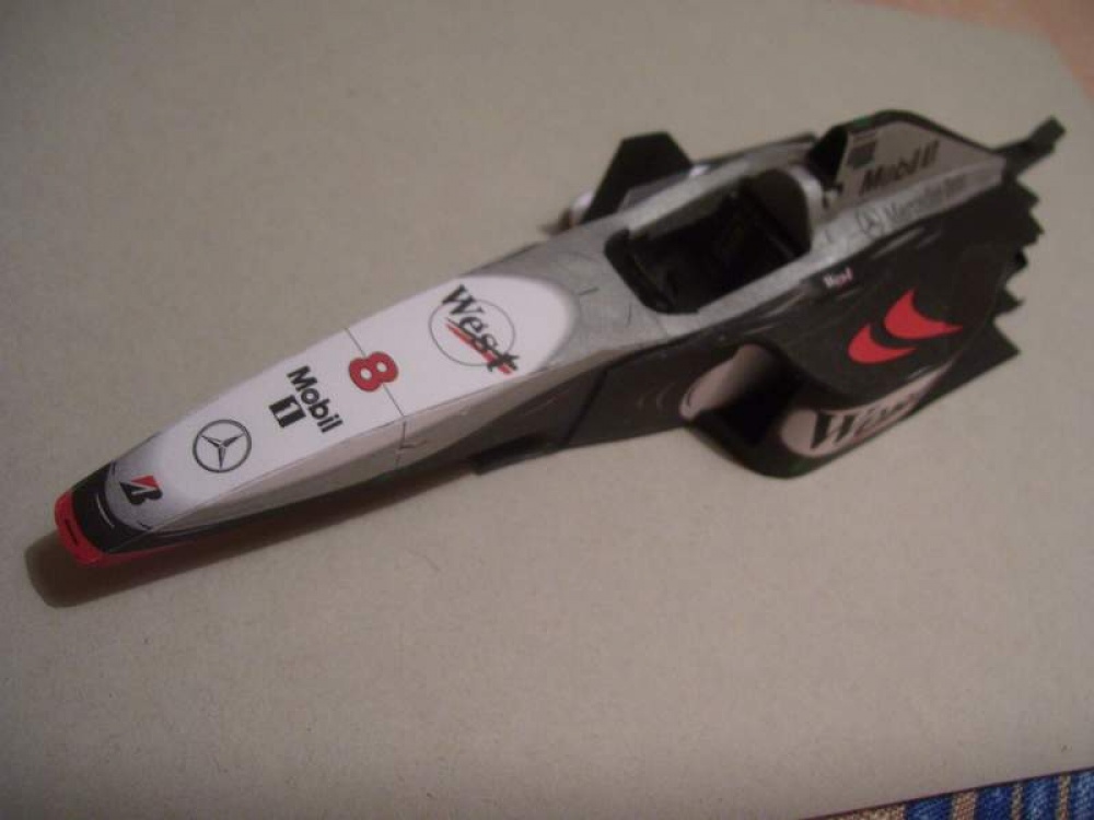 McLaren MP4/13