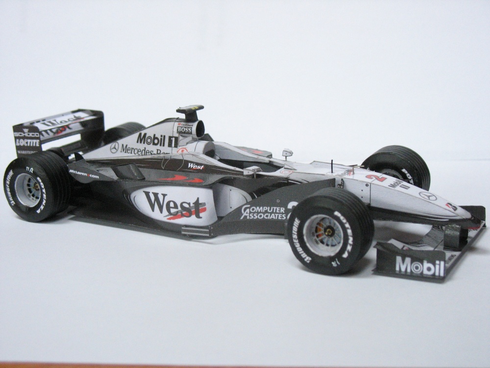 McLaren MP4-15 (Plná velikost v novém okně) McLaren MP4-15