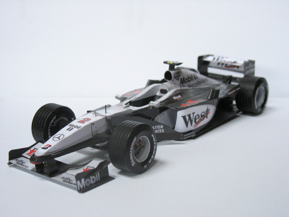 McLaren MP4-15 (Plná velikost v novém okně) McLaren MP4-15