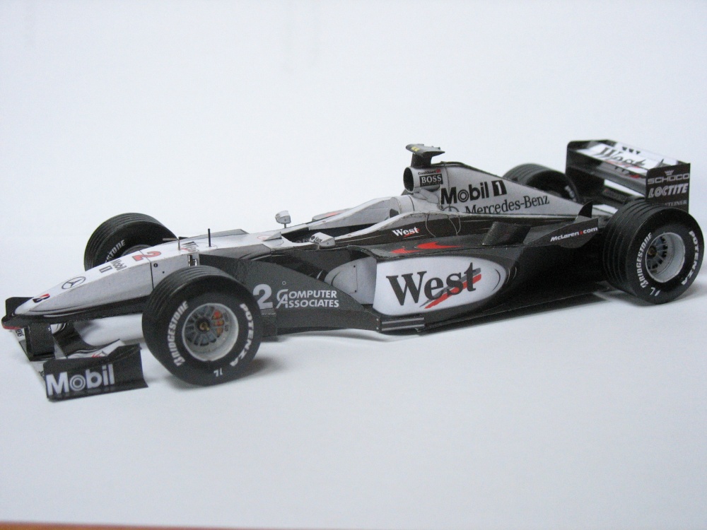 McLaren MP4-15 (Plná velikost v novém okně) McLaren MP4-15