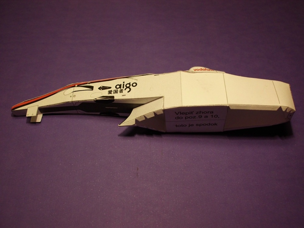 195696