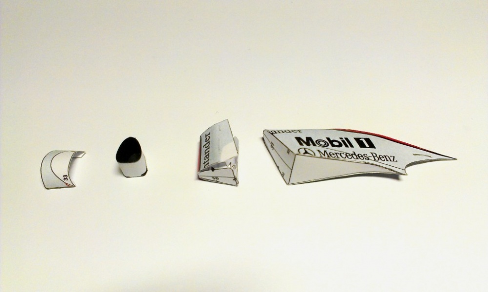 McLaren MP4/23 (Plná velikost v novém okně) McLaren MP4/23