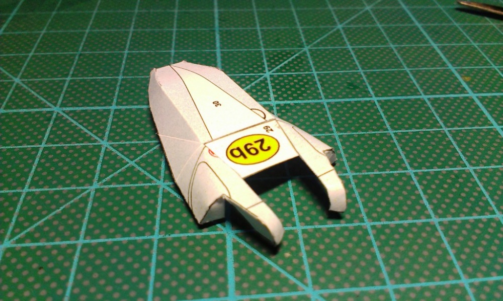 McLaren MP4/23 (Plná velikost v novém okně) McLaren MP4/23