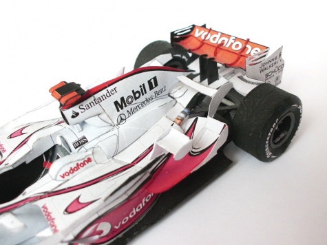 McLaren MP4/23 McLaren MP4/23