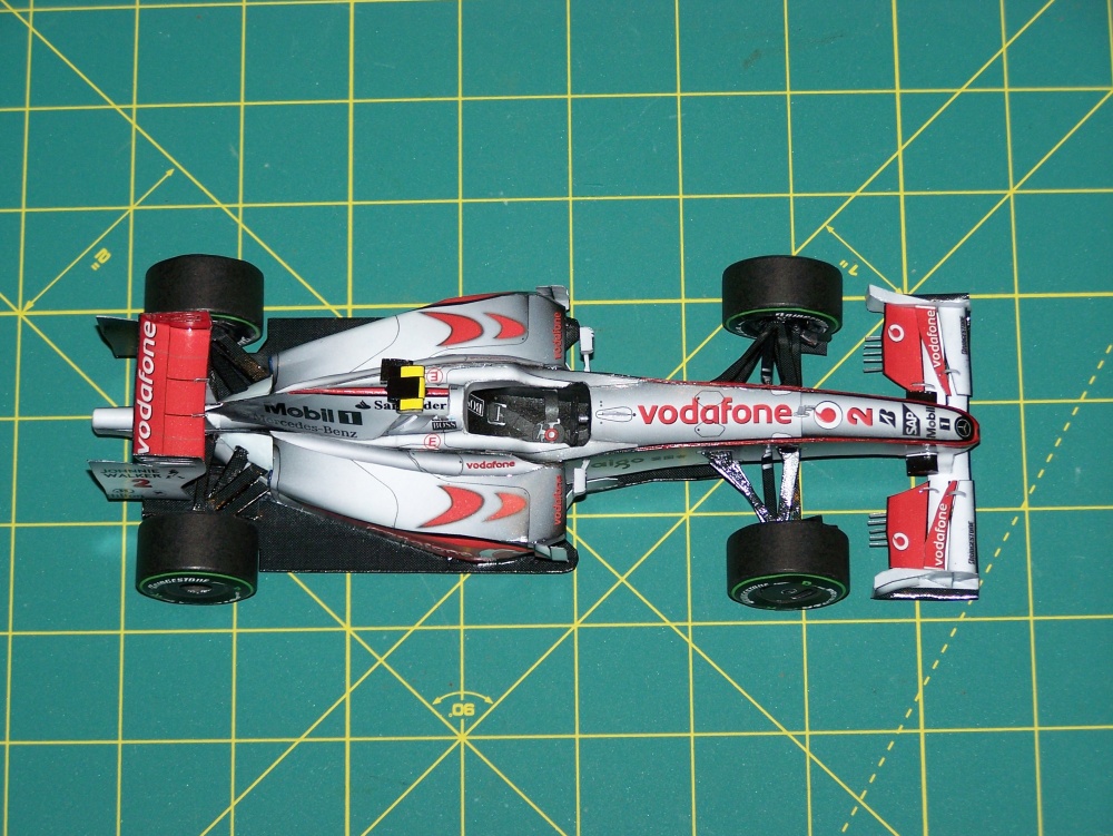 McLaren MP4/24 (Plná velikost v novém okně) McLaren MP4/24