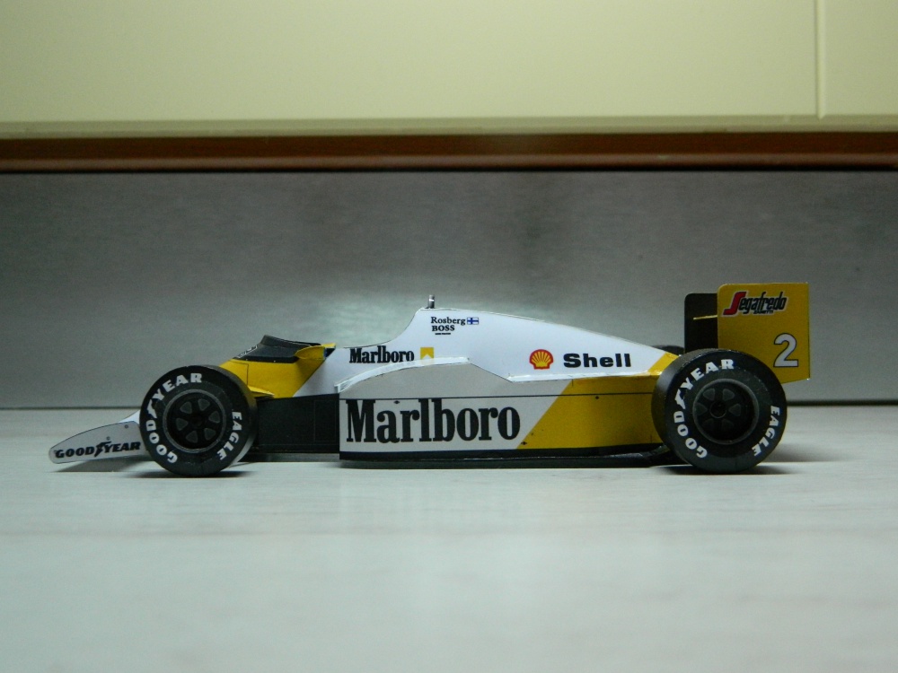 McLAREN MP4-2C PORTUGAL GP 1986 Keke Rosberg (Plná velikost v novém okně) McLAREN MP4-2C PORTUGAL GP 1986 Keke Rosberg