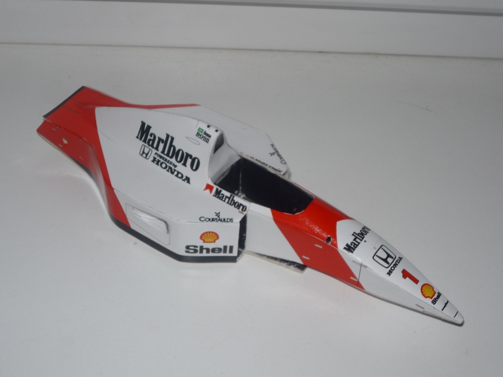 McLaren MP4/7 (Plná velikost v novém okně) McLaren MP4/7
