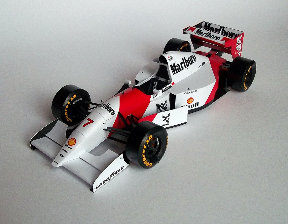 McLaren MP4/8 - Donington Park, Hungaroring, Adelaide 1993 (Plná velikost v novém okně) McLaren MP4/8 - Donington Park, Hungaroring, Adelaide 1993