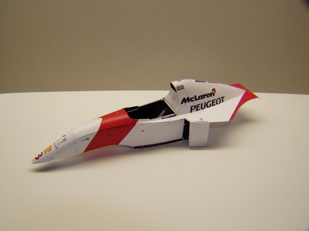 McLaren MP4/9, 1994, M. Brundle (Plná velikost v novém okně) McLaren MP4/9, 1994, M. Brundle