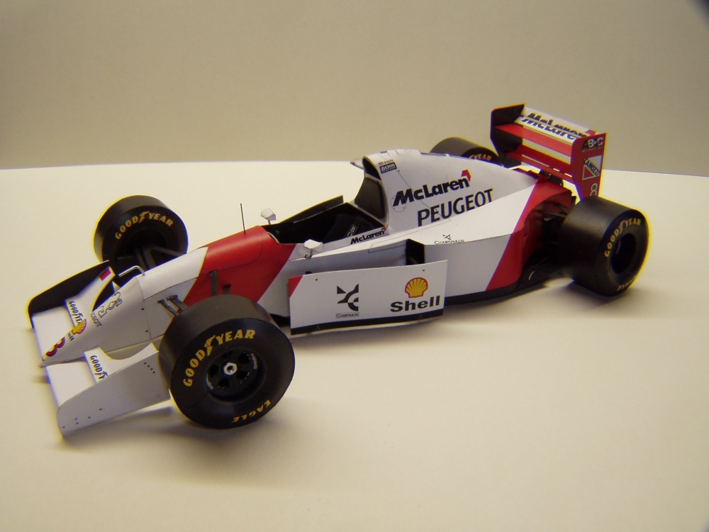 McLaren MP4/9, 1994, M. Brundle (Pln� velikost v nov�m okn�) McLaren MP4/9, 1994, M. Brundle