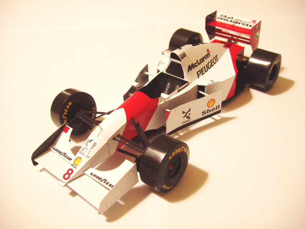 McLaren MP4/9, 1994 Martin Brundle (Plná velikost v novém okně) McLaren MP4/9, 1994 Martin Brundle