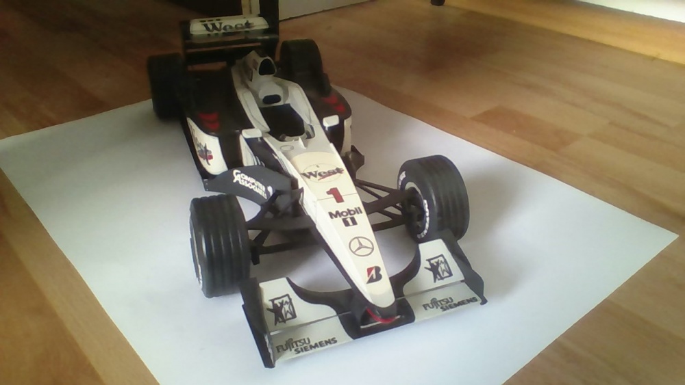 McLaren F1, MAXI (Plná velikost v novém okně) McLaren F1, MAXI