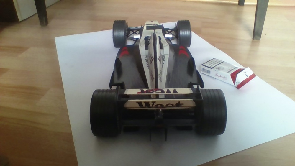 McLaren F1, MAXI (Plná velikost v novém okně) McLaren F1, MAXI