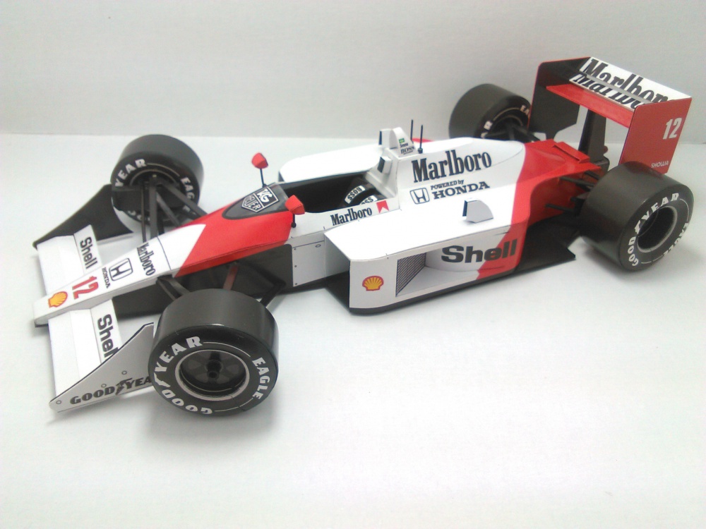 McLaren Honda MP4-4 - Ayrton Senna - 1988