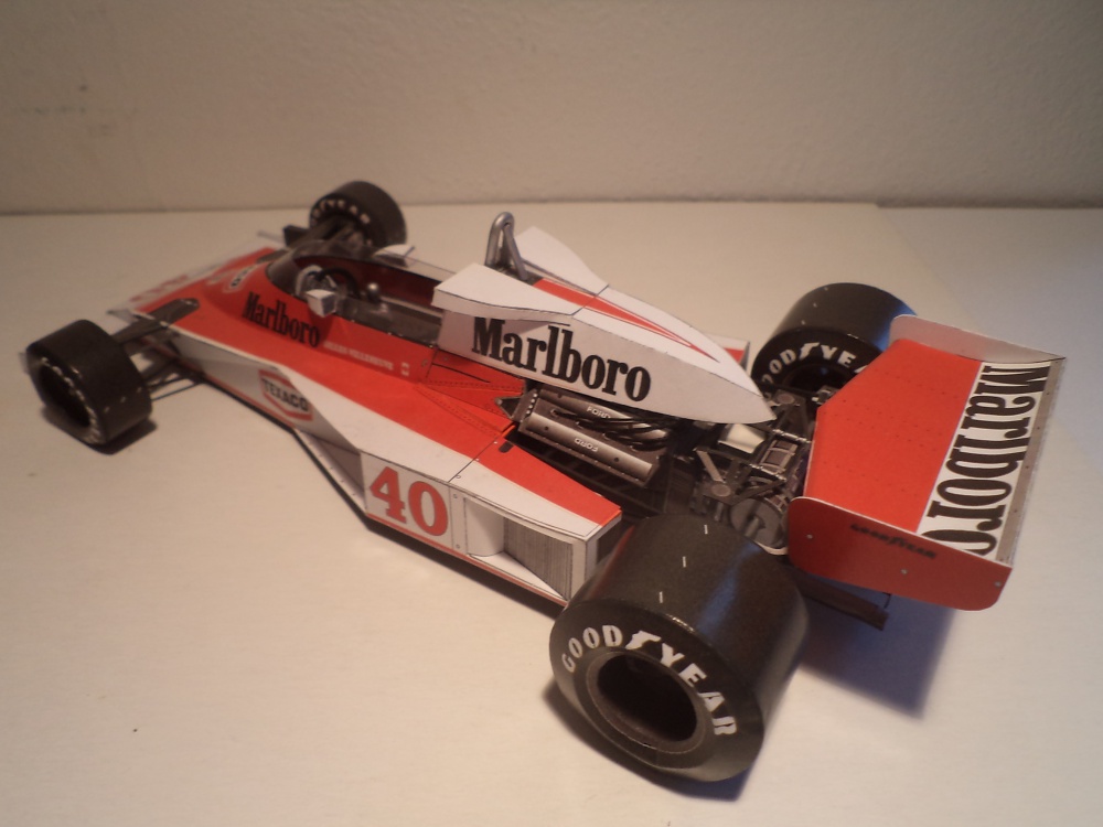 Mclaren M23 (Plná velikost v novém okně) Mclaren M23